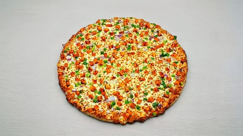 Shahi Paneer Pizza