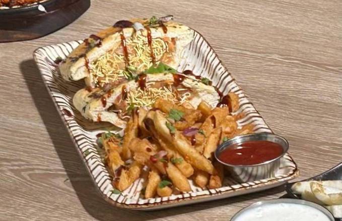 Bread Kulcha with Fries
