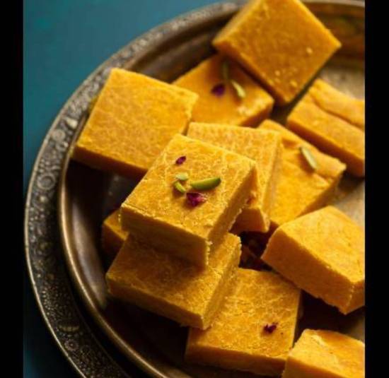 Basan Barfi (Nuts)