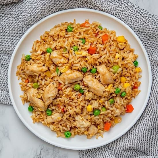 CHICKEN FRIED RICE