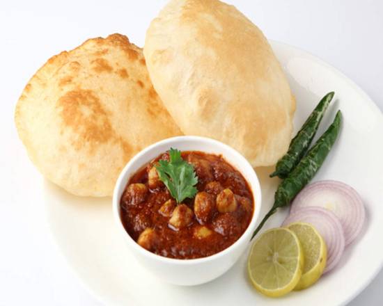 Chana Bhatura