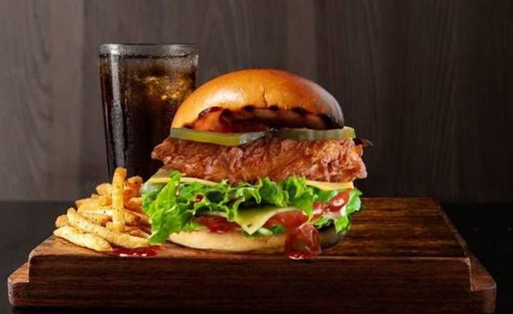 Crispy Chicken Burger Combo