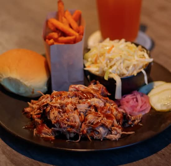 Pulled Pork Plate