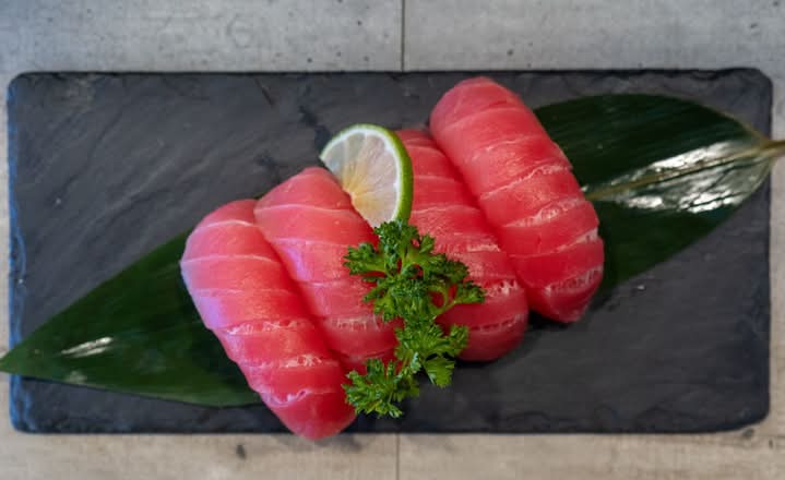 TUNA NIGIRI 4pcs