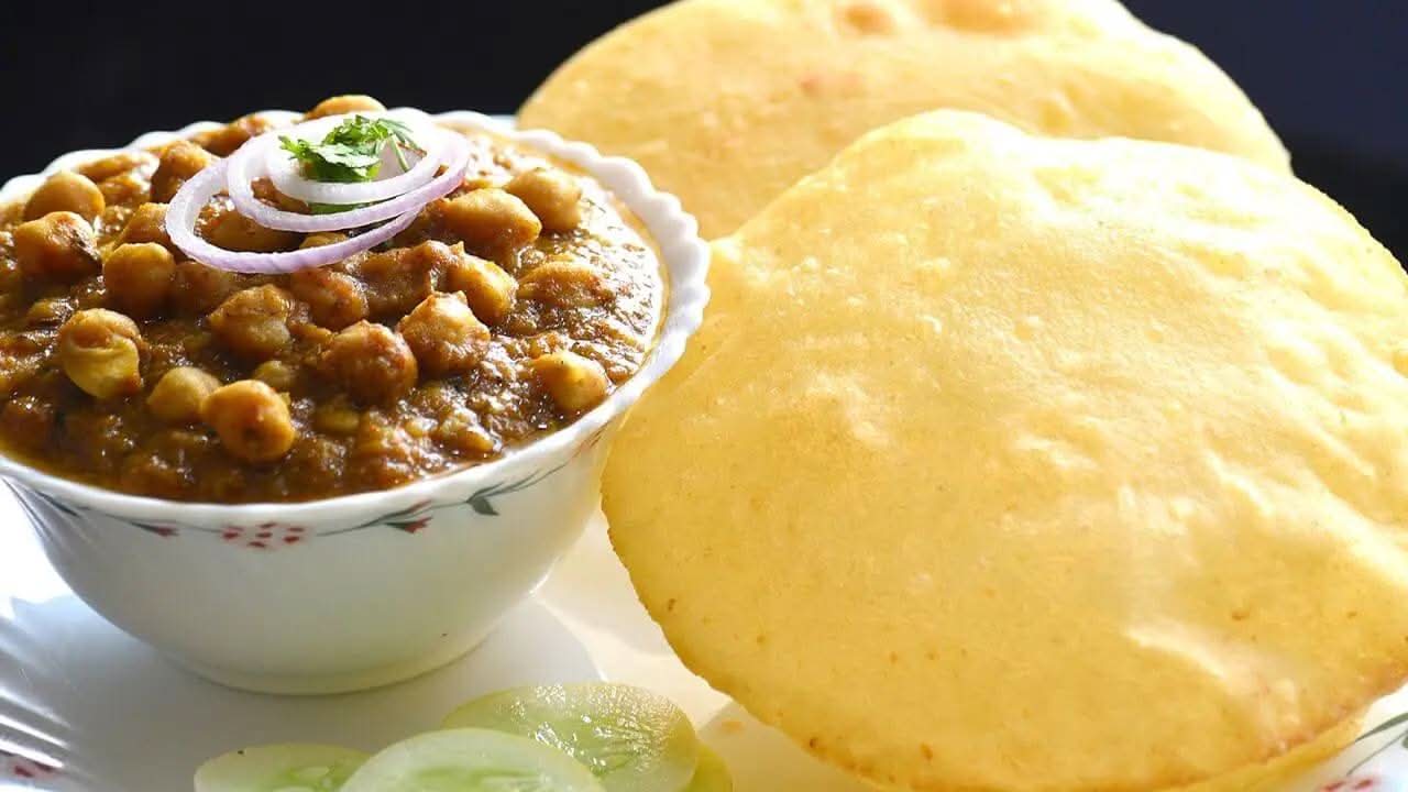 Chole Puri