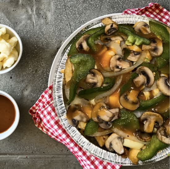 Poutine Végétarienne 46oz / Vegetarian Poutine