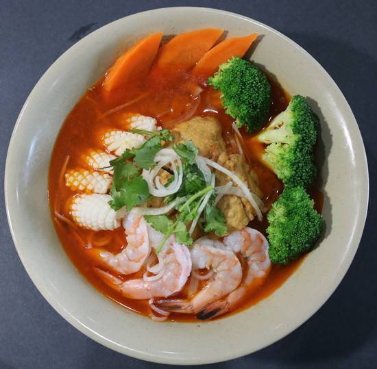 20b. Hot & Sour Seafood Soup