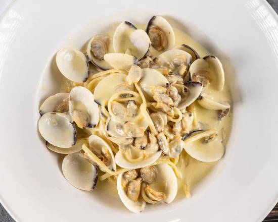 Linguine alle Vongole Pasta