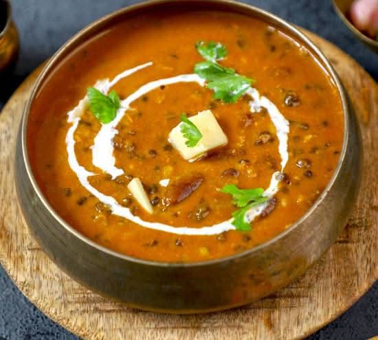 Dal-e-Riyasat (Dal Makhani)