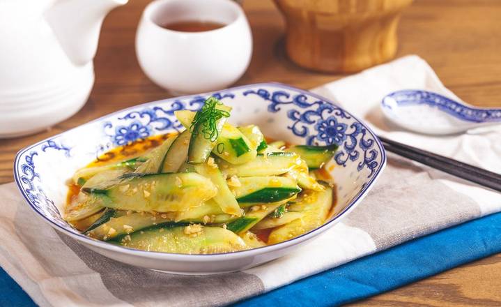 Spicy & Sour Cucumber Salad/D02