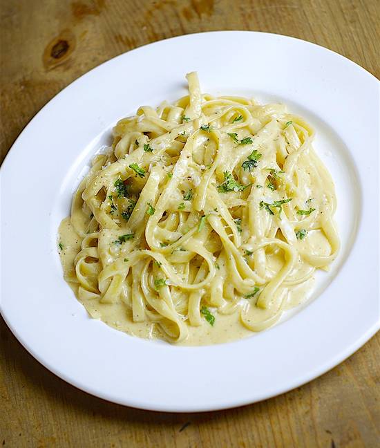 Fettuccine Alfredo