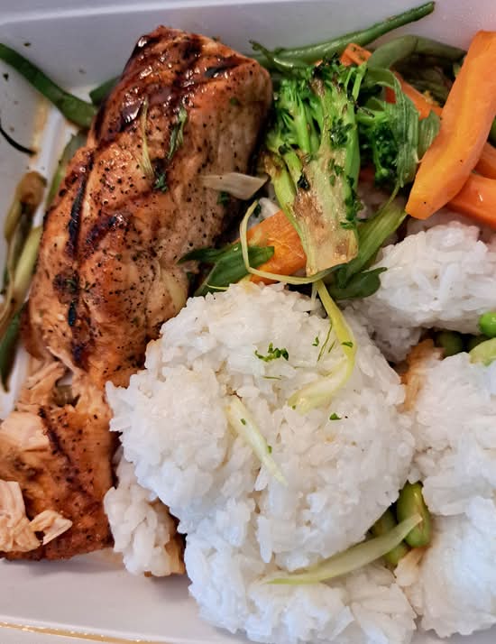 MAPLE GLAZED SALMON