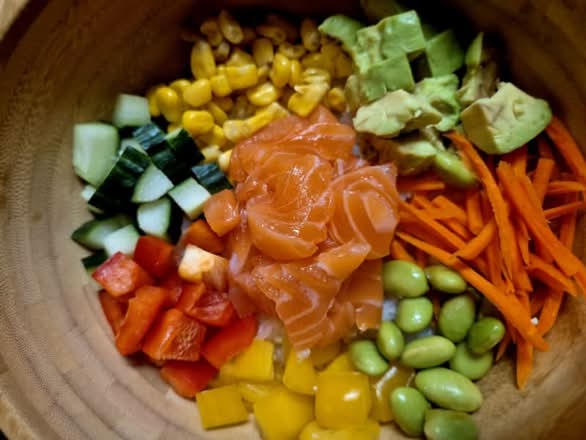 Mini Salmon Poke Salad