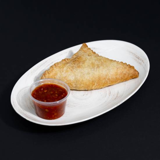 Butter Chicken Puff