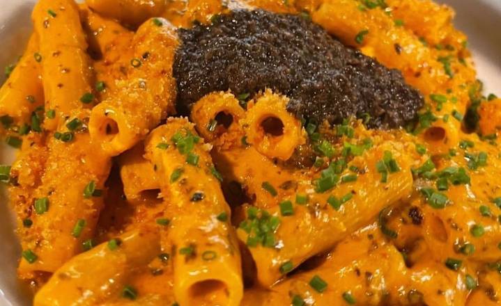 MAC & CHEESE*
