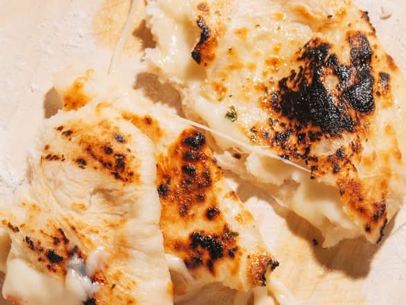 Cheese Naan