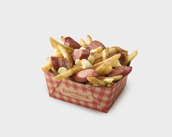 Poutine hot dog