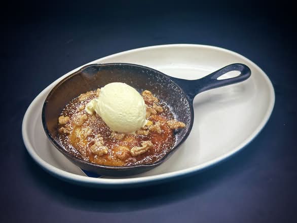 Warm Apple Cobbler