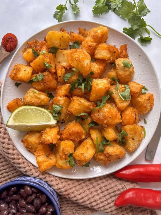 Spicy roasted potatoes large