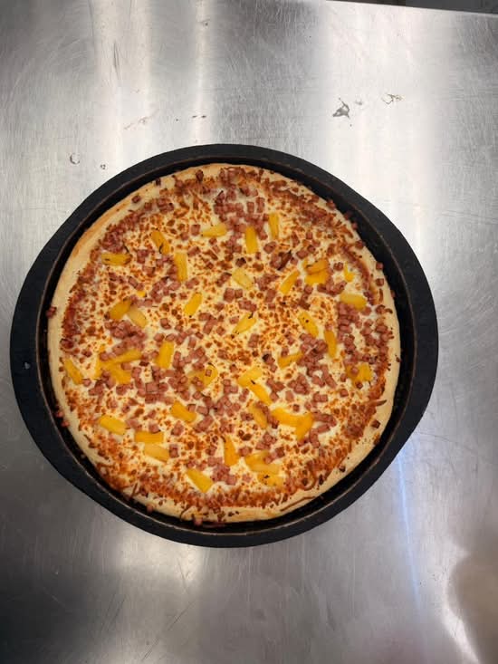 Hawaiian Pizza