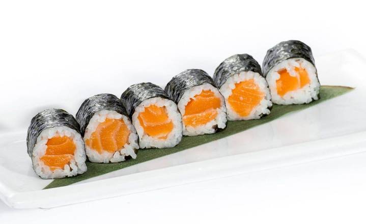 M01. Salmon Roll (6 Pcs)