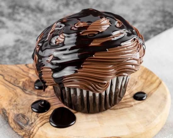 Peanut Butter Nutella Cupcake