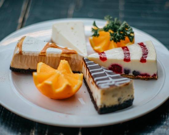 Classic New York Cheesecake