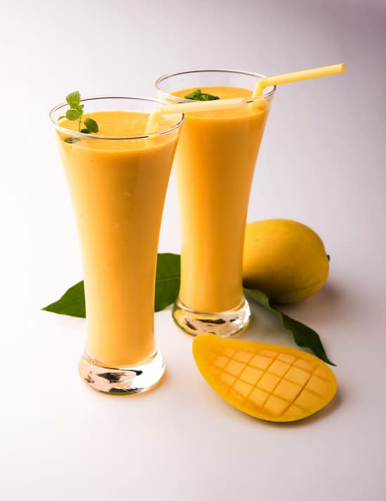 Mango lassi