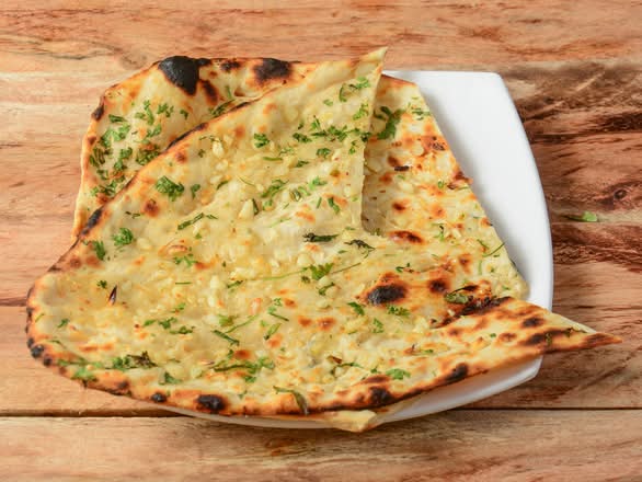 Garlic naan