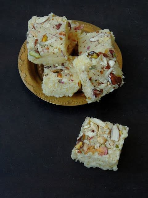 Khoya Barfi (1LB)