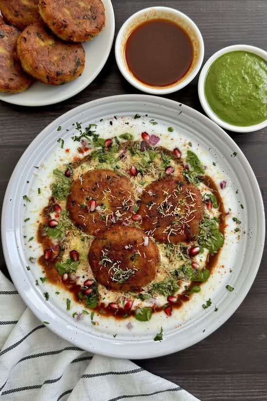 Aloo Tikki Chaat