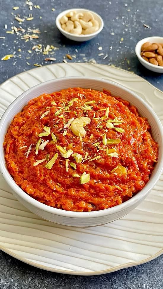Gajrela Bowl (12 oz)