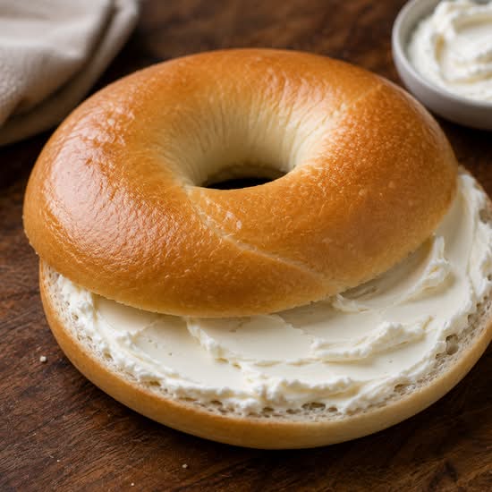 Bagel avec fromage à la crème / Bagel with cream cheese