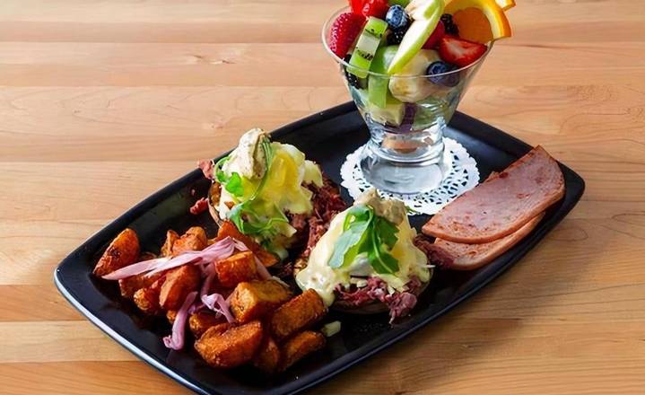 Oeufs bénédictine montréal / Montreal Eggs Benedict