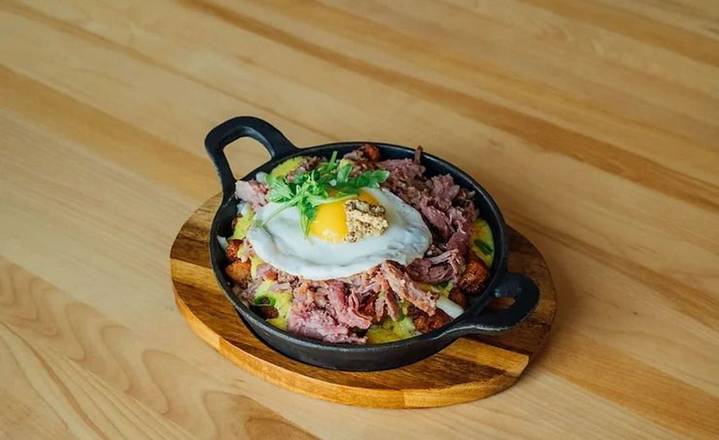 Poutine viande fumee effilochee