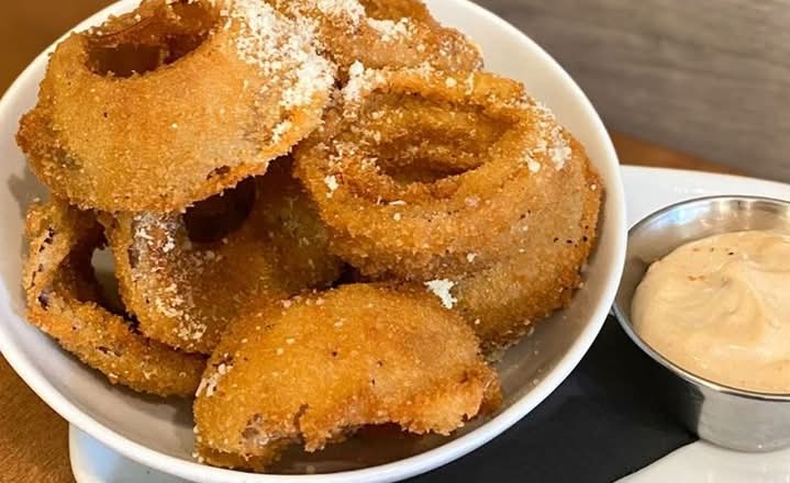 Red Onion Rings
