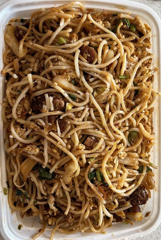 Schezwan Chicken Noodles