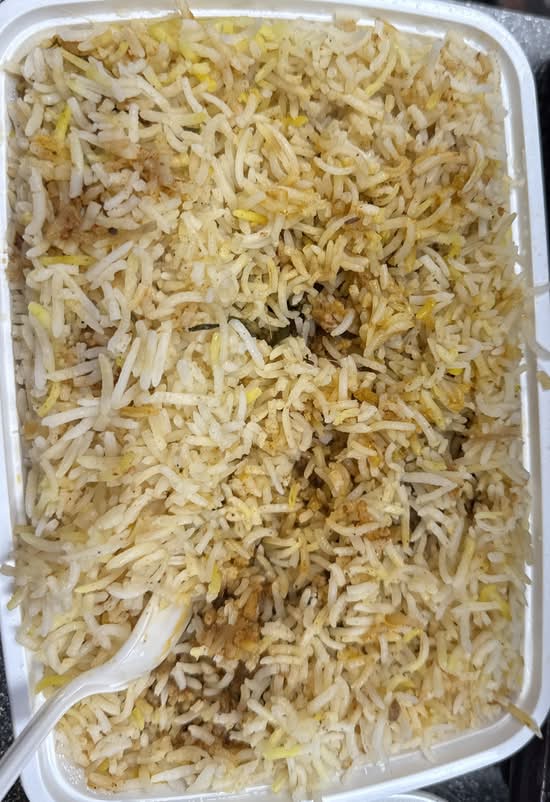 Ghee Roast Kaju Chicken Biryani (1P) Boneless