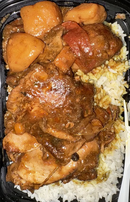 Stew Chicken Entree