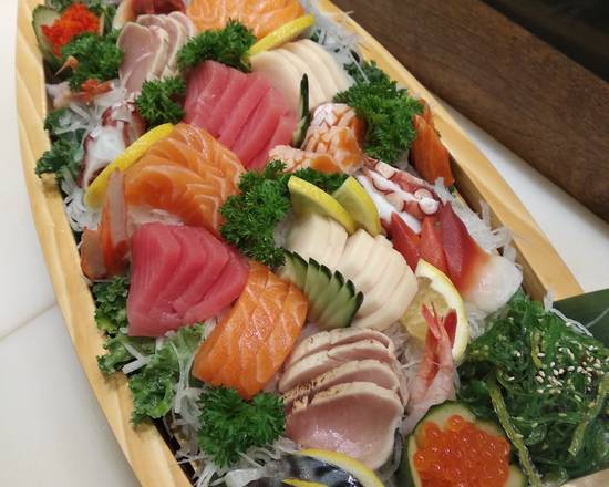 Sashimi Party Tray