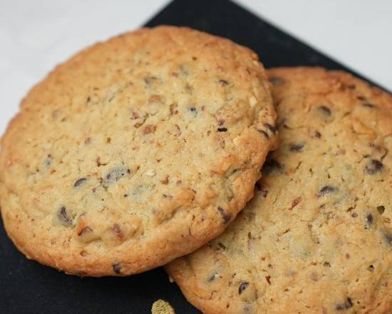 Chocolate Chip Cookie