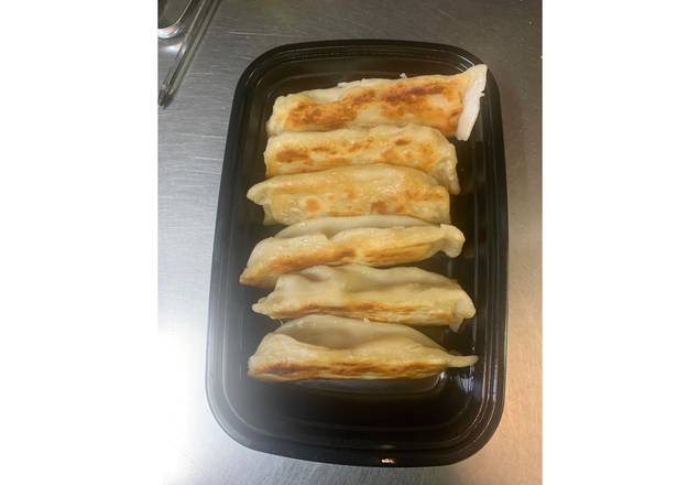 Fried Northern Pork Dumplings (6 pcs)