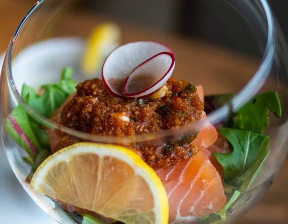 Spicy Salmon Sashimi