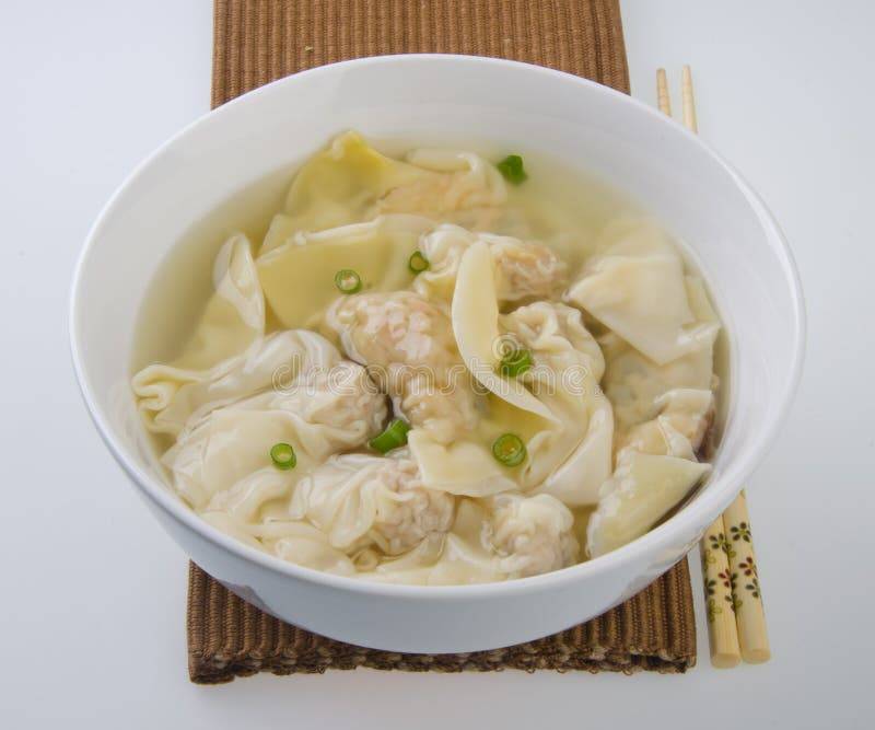 Soupe wonton (8pcs)