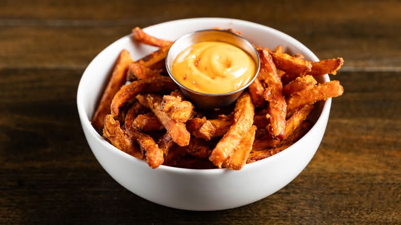 Frites Patate Douce / Sweet Potato Fries