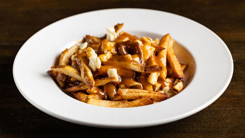 Poutine Classique / Classic Poutine