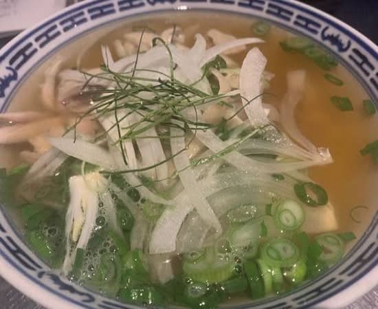 PHỞ GÀ LÁ CHANH