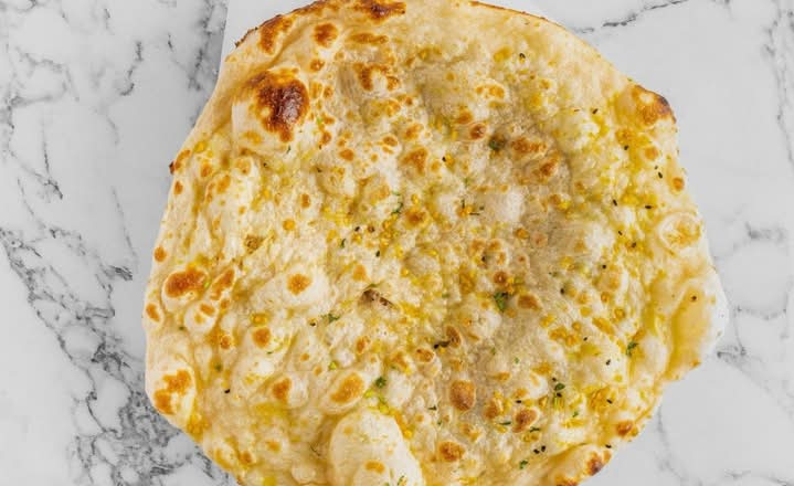 Garlic Naan - OO