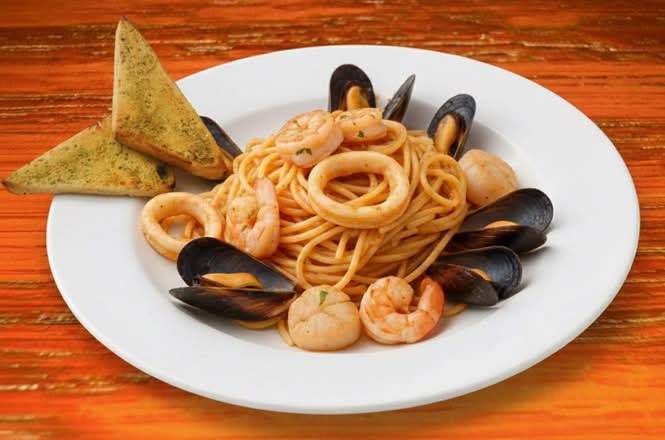 Seafood Linguini