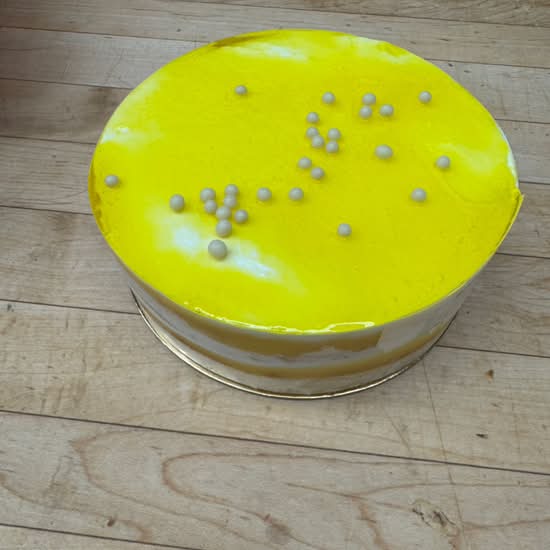 6” Lemon Cream Cake